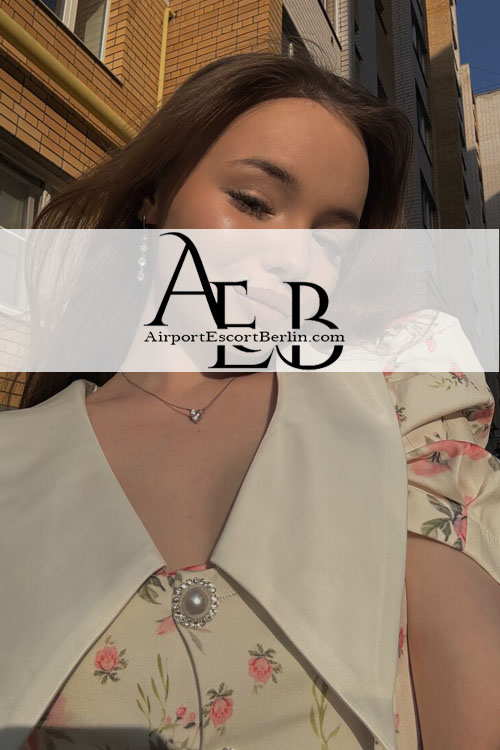 Dinner Date Sex Girl In Berlin