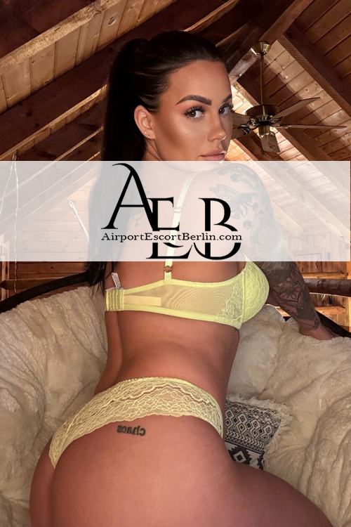 Tattooed Sex Girl In Berlin