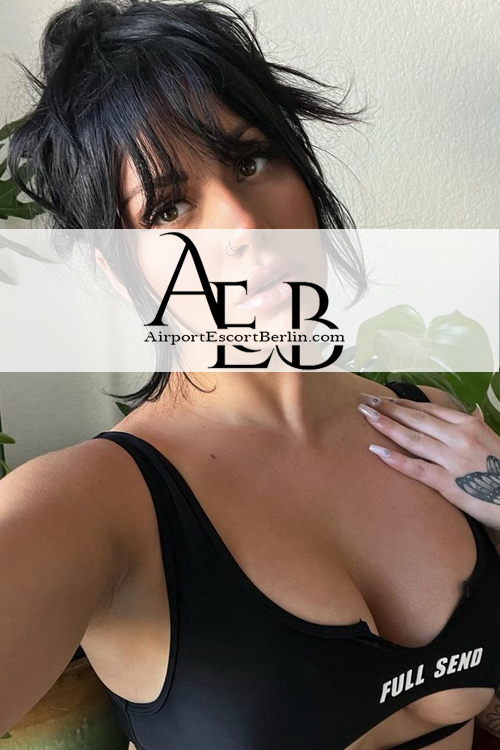 Tattooed Sex Girl In Berlin